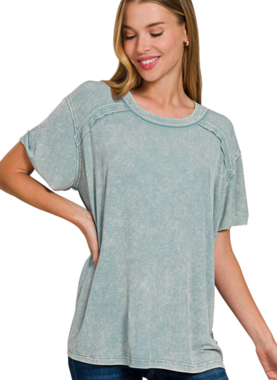 Washed ribbed short sleeve boat-neck top