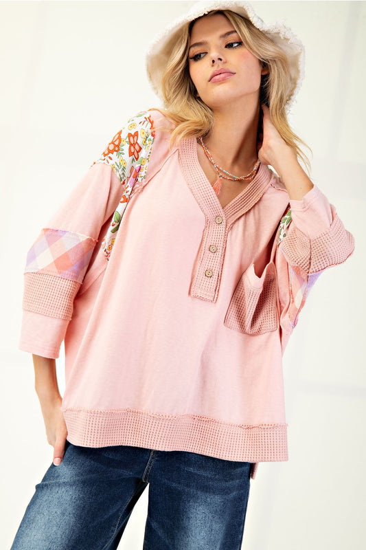 Easel mixed print top