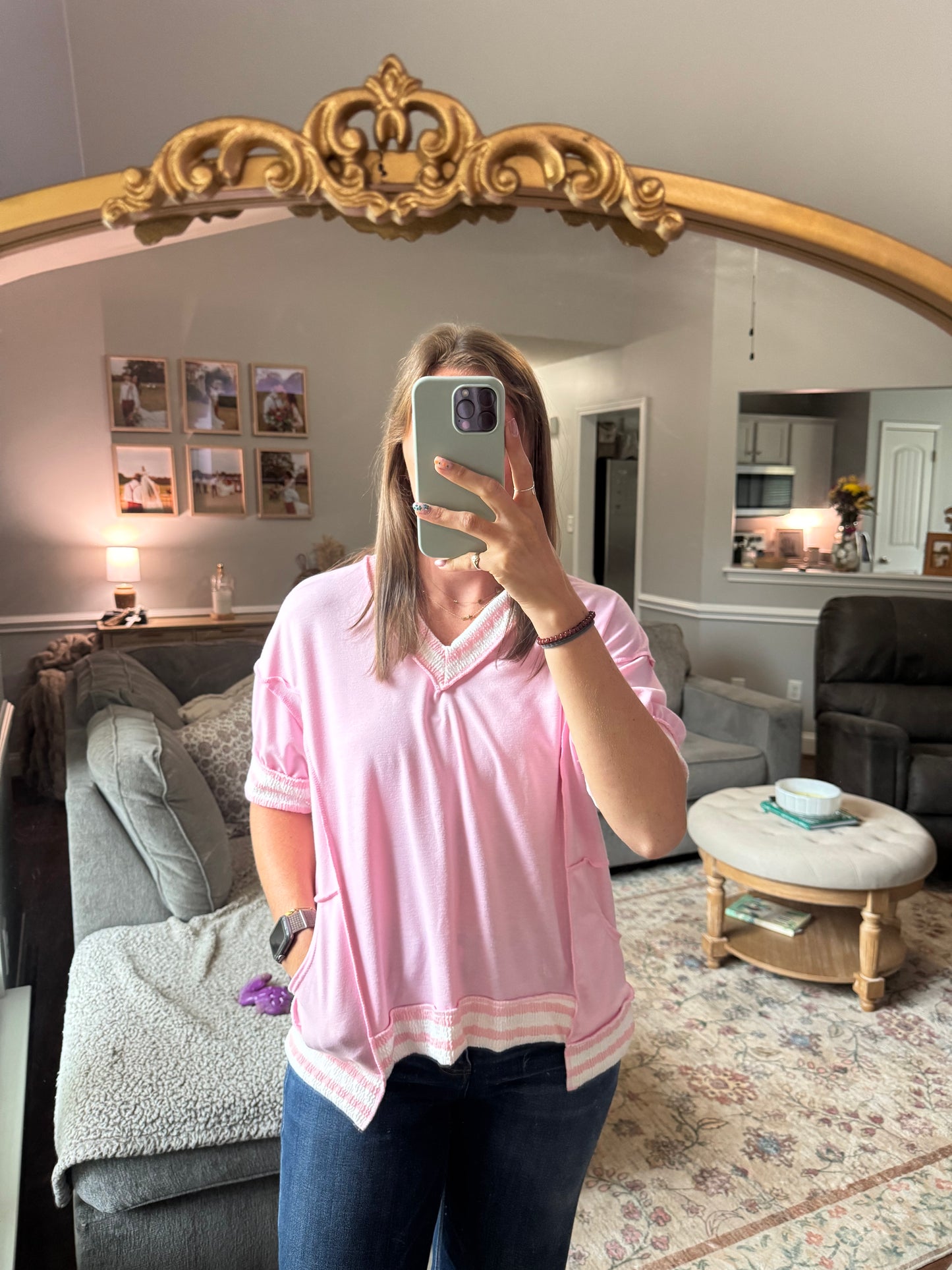 Super chic casual v neck top